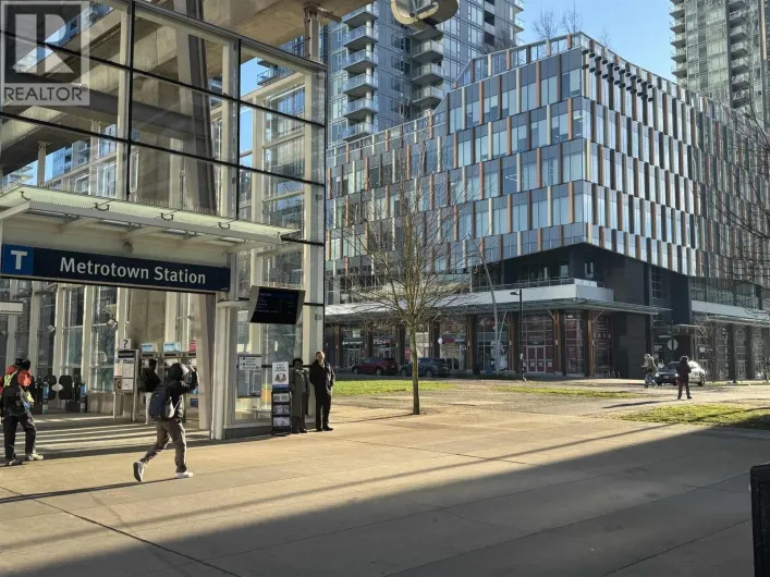 413 6378 SILVER AVENUE, Burnaby