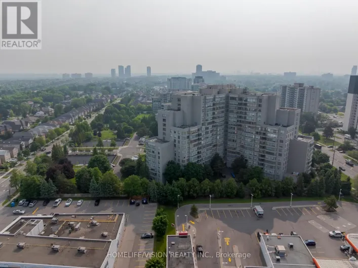 413 - 7 TOWNSGATE DRIVE, Vaughan