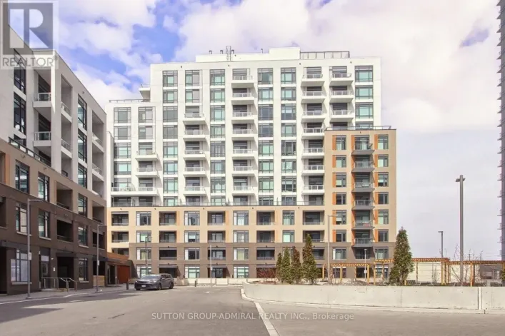 413 - 8 BEVERLEY GLEN, Vaughan