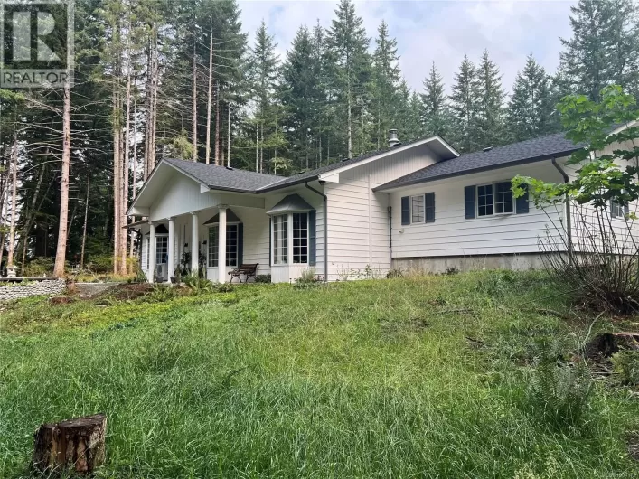 413 Cape Mudge Rd, Quadra Island