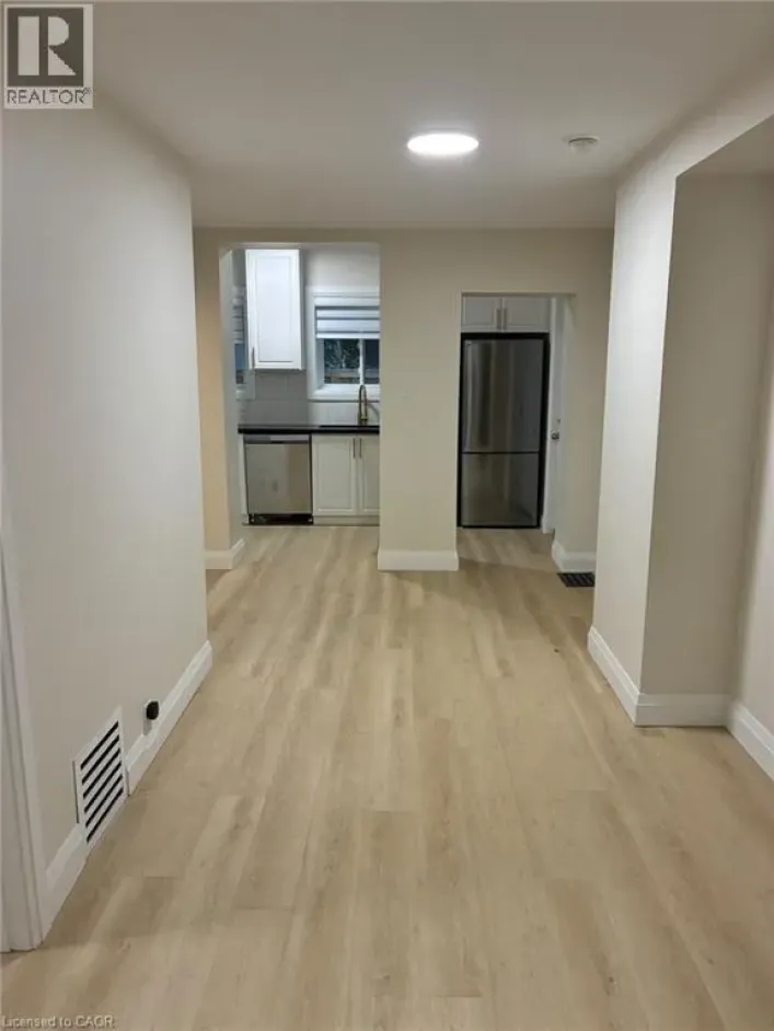 Apartment for rent: 413 CONCESSION Street Unit# Main, Hamilton