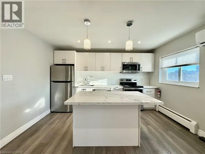 413 HAZEL Street Unit# 303, Waterloo