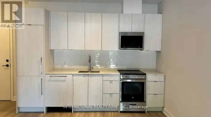 4130 PARKSIDE VILLAGE DRIVE, Mississauga