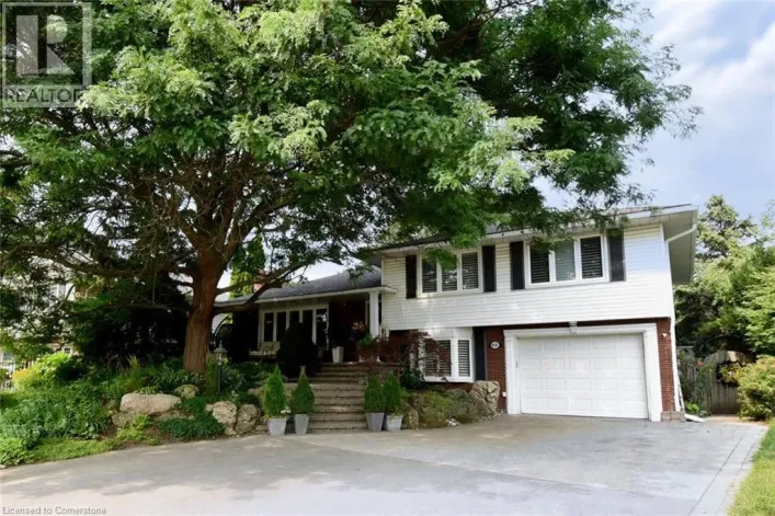 4131 LORRAINE Crescent, Burlington