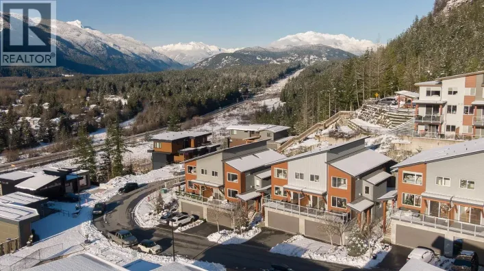 41324 HORIZON DRIVE, Squamish