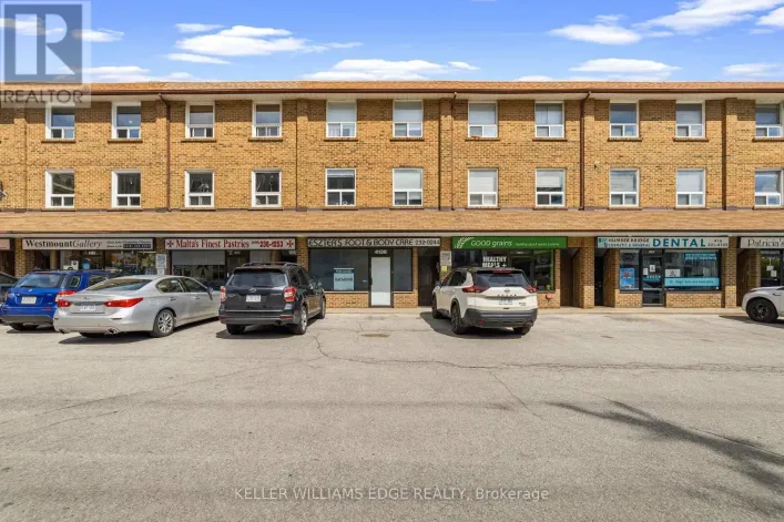 4136 DUNDAS STREET W, Toronto