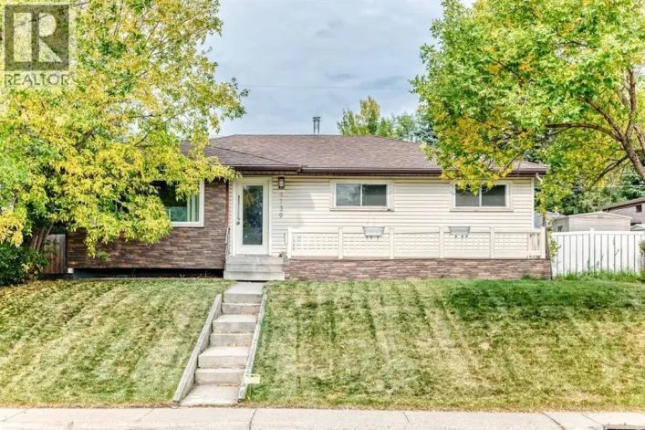 4139 Bowlen Street NW, Calgary