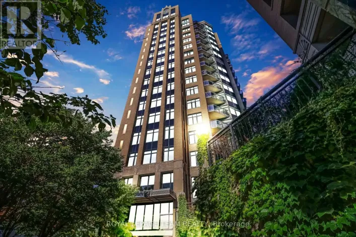 414 - 235 KENT STREET, Ottawa