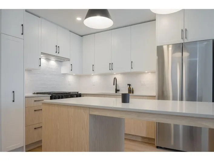 414 27218 ALDERGROVE TOWN CENTER DRIVE, Langley