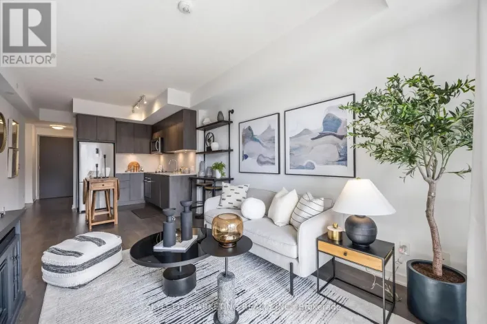 414 - 38 FOREST MANOR ROAD, Toronto