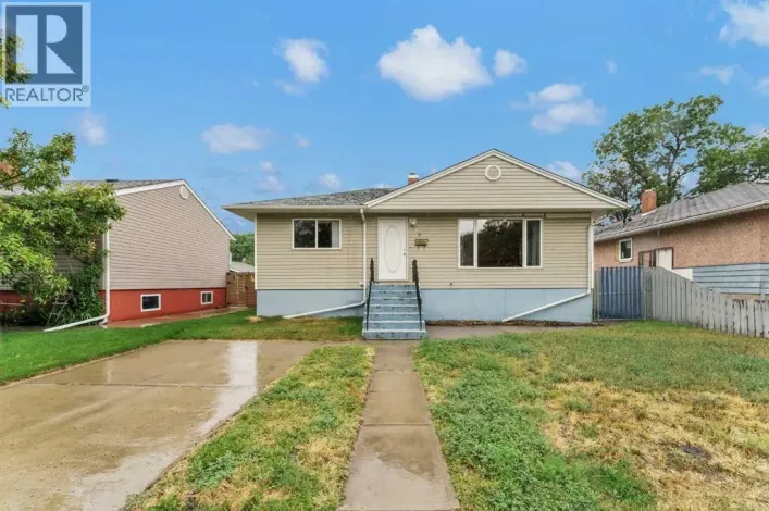 414 5 Street SW, Medicine Hat