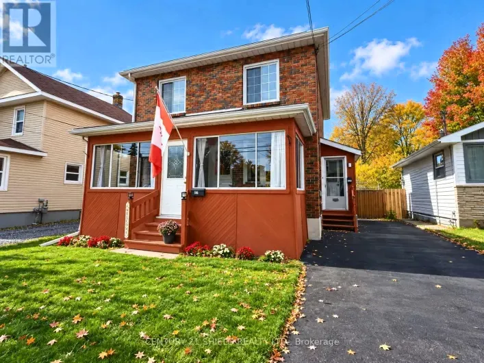 414 GLOUCESTER STREET N, Cornwall