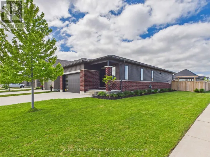 414 MARY ROSE AVENUE, Saugeen Shores
