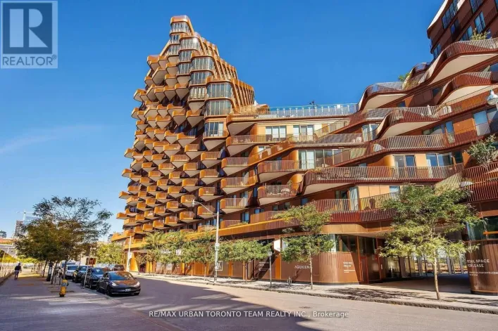 415 - 155 MERCHANTS' WHARF, Toronto