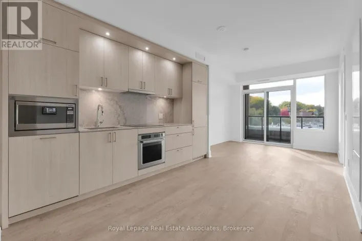 415 - 259 THE KINGSWAY, Toronto