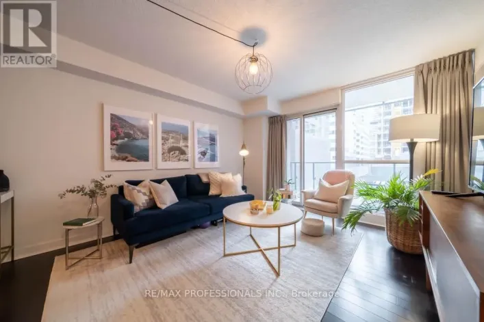 415 - 295 ADELAIDE STREET W, Toronto