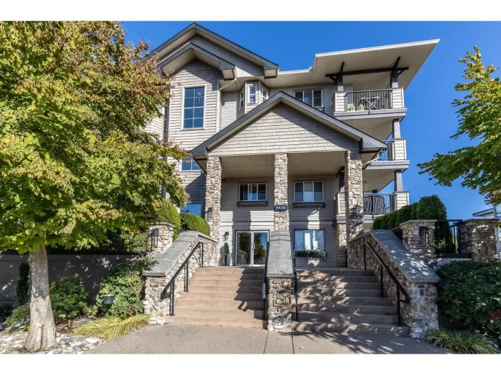 415 5438 198 STREET, Langley