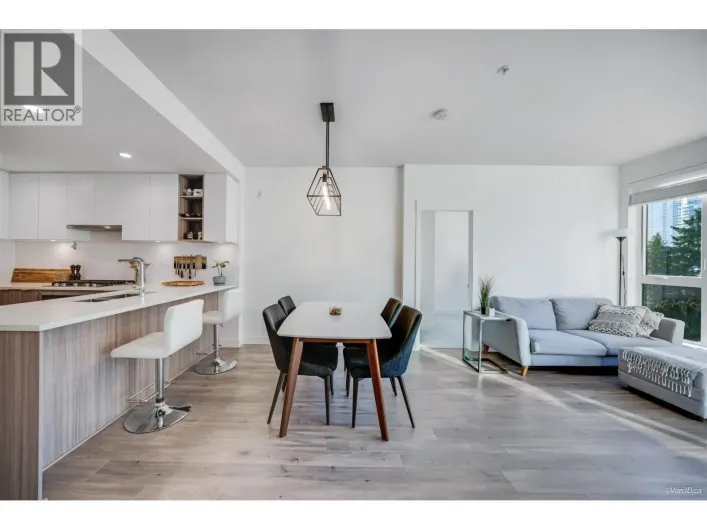 415 750 DOGWOOD, Coquitlam