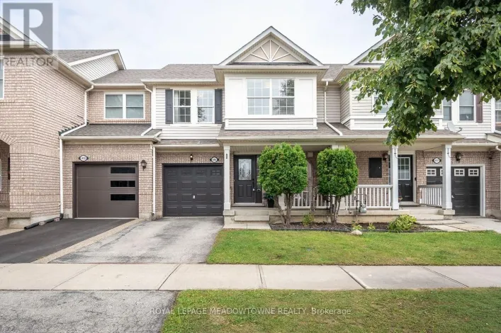 415 BUNDY DRIVE, Milton