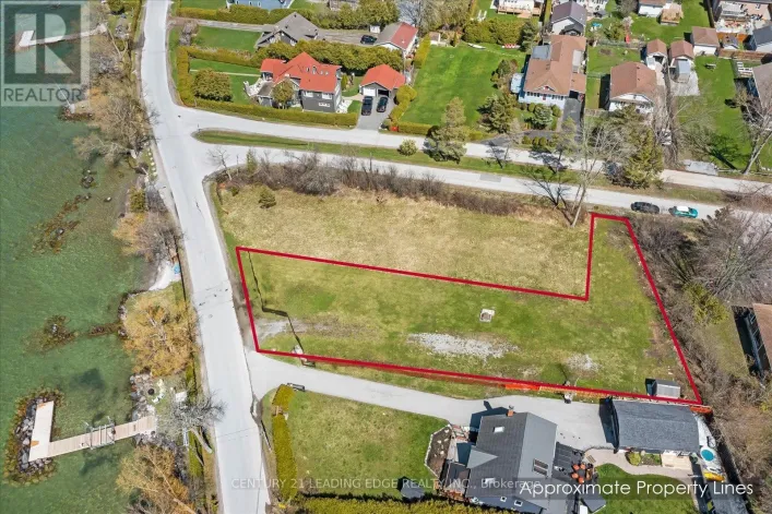 415 LAKE DRIVE E, Georgina