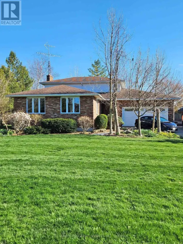 4151 BLUEPOINT DRIVE, Plympton-Wyoming