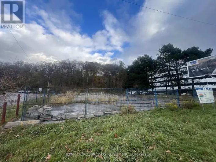 4155 YONGE STREET, Toronto