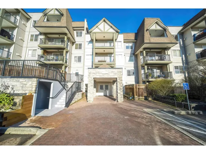 416 12083 92A AVENUE, Surrey