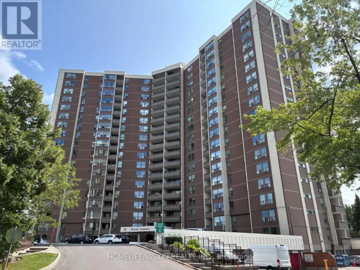 416 - 15 VICORA LINKWAY, Toronto