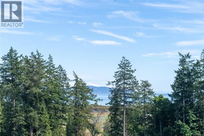 416 747 Old Place Rd, Central Saanich