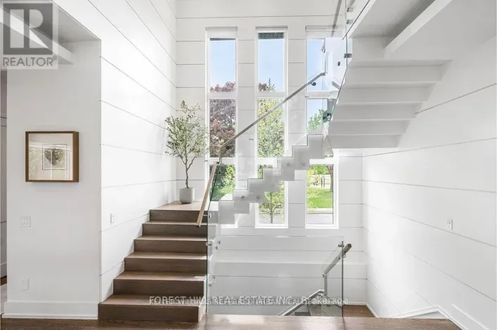 416 PATRICIA AVENUE, Toronto