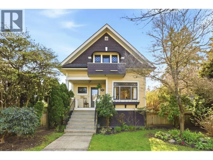 416 SECOND STREET, New Westminster