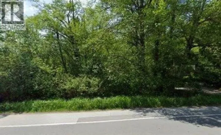 41635 GOVERNMENT ROAD, Squamish