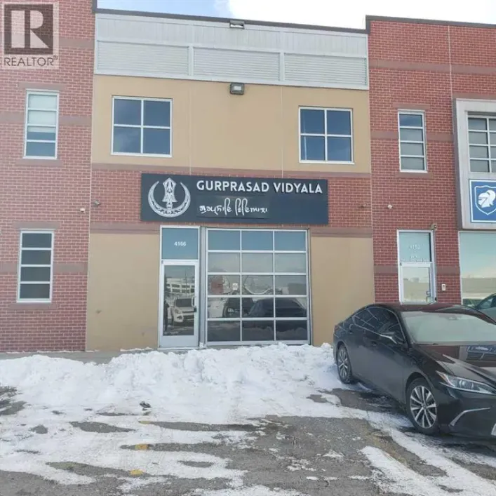 4166, 3961 52 Avenue NE, Calgary