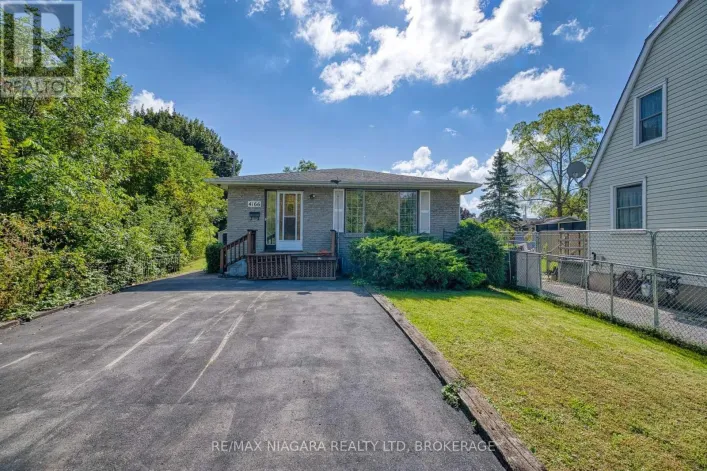 4166 CHIPPAWA PARKWAY, Niagara Falls