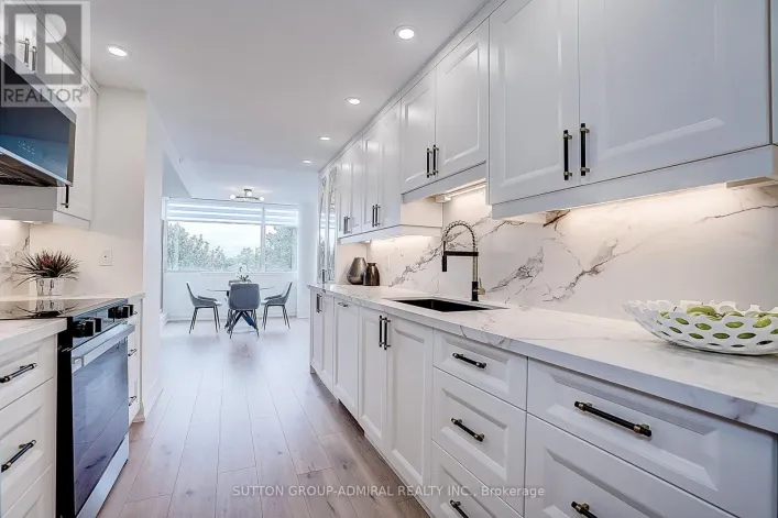 417 - 20 HARDING BOULEVARD W, Richmond Hill