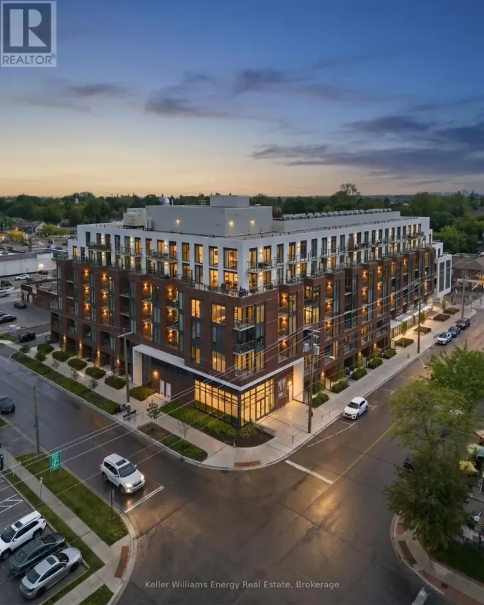 417 - 201 BROCK STREET S, Whitby