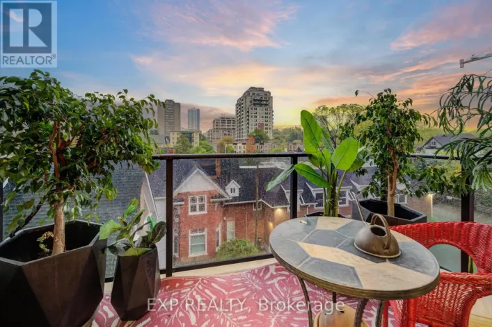 417 - 399 QUEEN STREET S, Kitchener