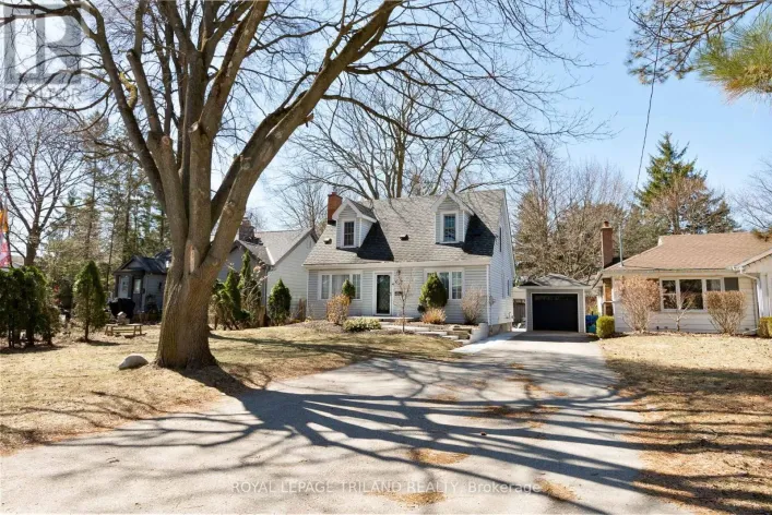 417 BYRON BOULEVARD, London South