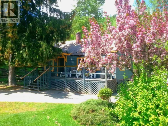 417 Copper Road, Rossland