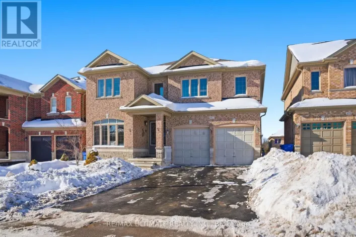 417 KWAPIS BOULEVARD, Newmarket