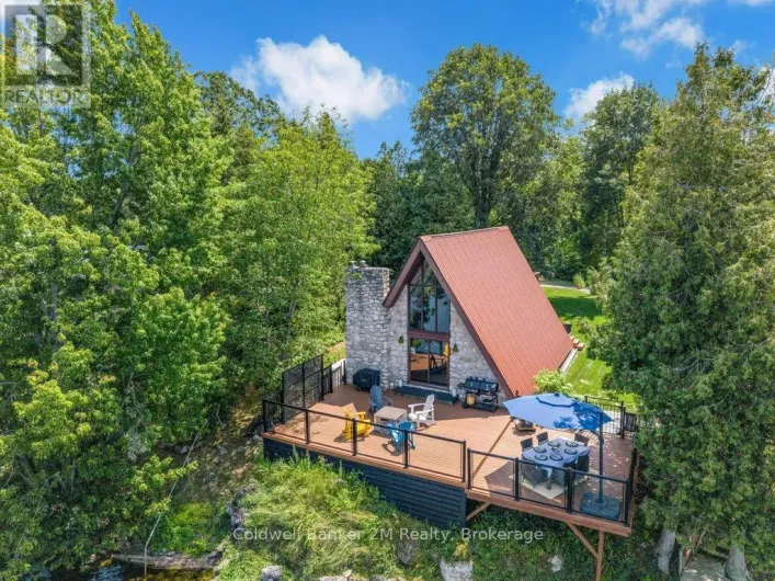 4173 MAPLE DRIVE, Frontenac