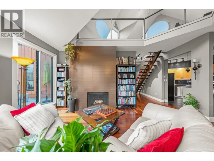 418 1150 QUAYSIDE DRIVE, New Westminster