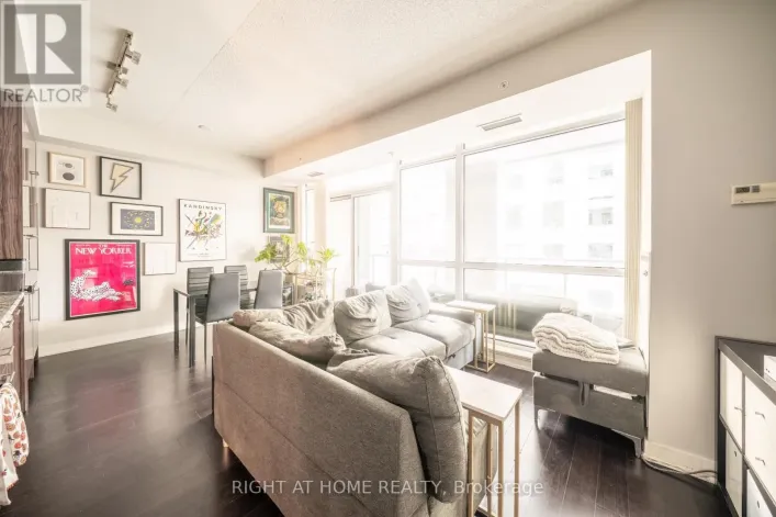 418 - 199 RICHMOND STREET W, Toronto