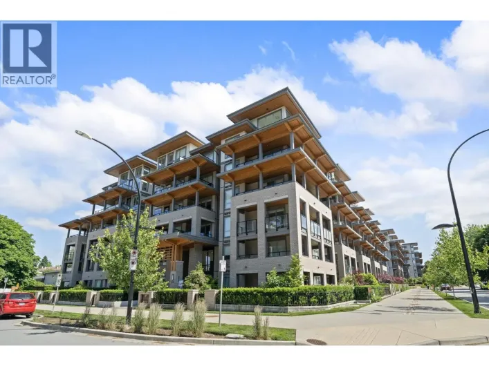 418 7588 16TH STREET, Burnaby