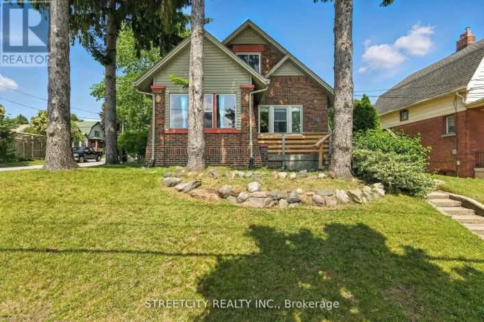 418 ASHLAND AVENUE, London East