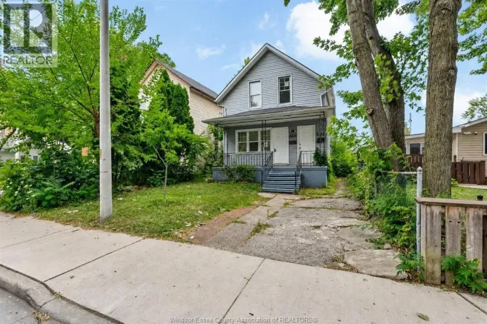 418 CARON AVENUE, Windsor
