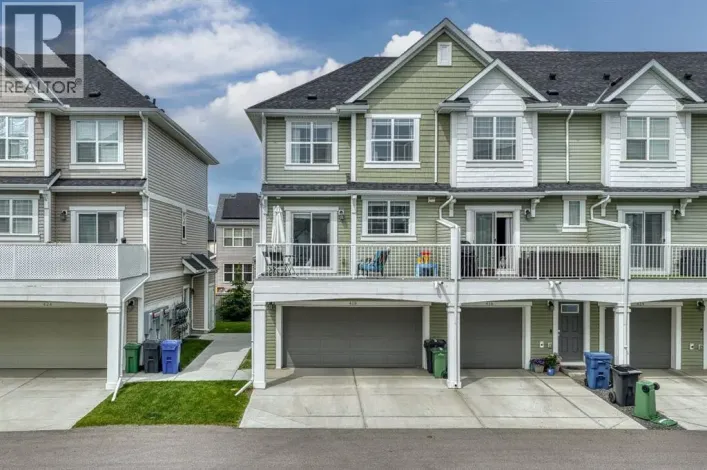 418 Copperstone Manor SE, Calgary