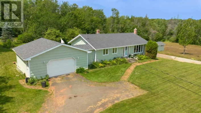418 RTE 19, Meadowbank