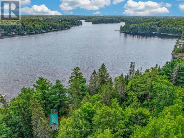 418 WHITESTONE LK ROAD, Whitestone