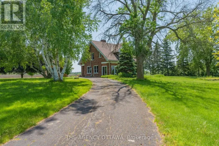 4184 OLD HWY 2 HIGHWAY E, Belleville